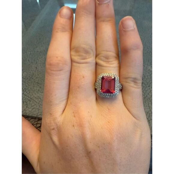 Pink Emerald cut Cz ring size 7 - Picture 10 of 10
